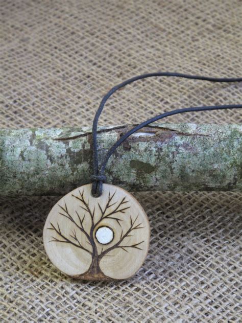 Talisman for attunement to wood energy
